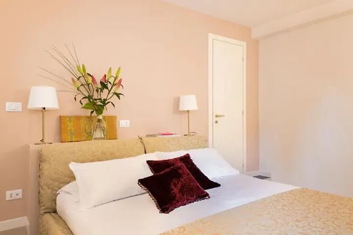 Venice Gold Room Guest house